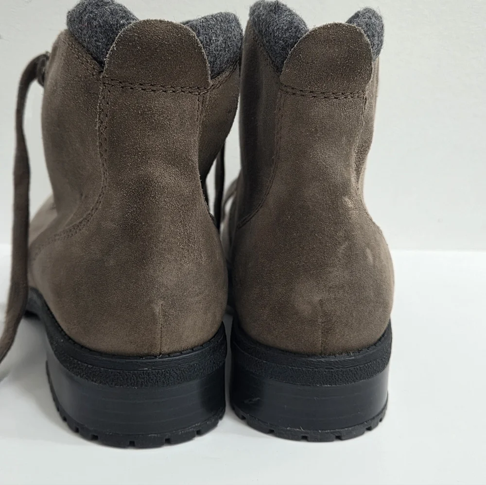 Clarks Women's Faralyn Alpha Blue Grey Suede Lace Up Hiking Boots Size 7